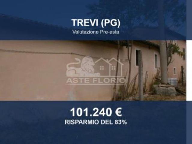 Immobile in asta di 852 m in vendita a Trevi
