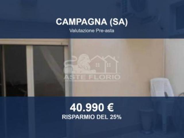 Immobile in asta di 85 m, box auto in vendita a Campagna