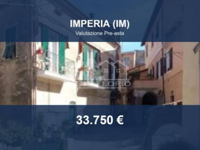 Immobile in asta di 85 m in vendita a Imperia
