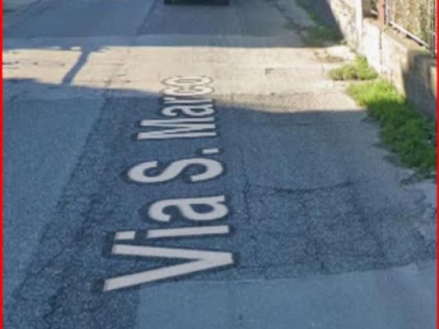 Immobile in asta di 80 m in vendita a Santa Maria a Vico