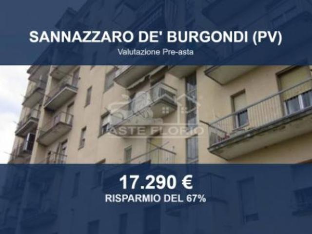 Immobile in asta di 86 m, box auto in vendita a Sannazzaro de' Burgondi