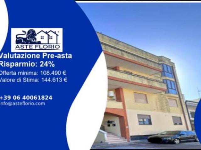 Immobile in asta di 80 m, box auto in vendita a Poggiardo