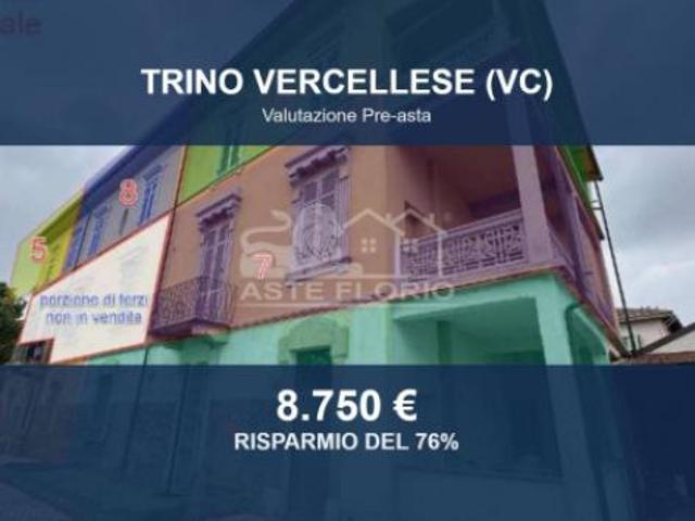 Immobile in asta di 87 m, box auto in vendita a Trino