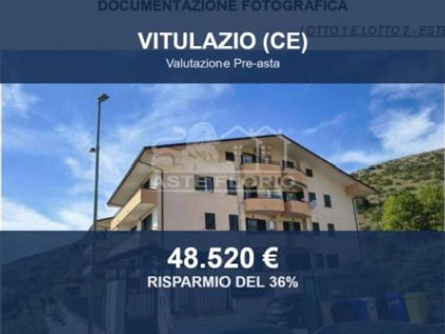 Immobile in asta di 87 m, box auto in vendita a Vitulazio