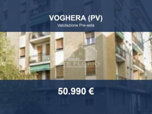 Immobile in asta di 87 m, box auto in vendita a Voghera