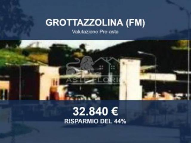 Immobile in asta di 880 m in vendita a Grottazzolina