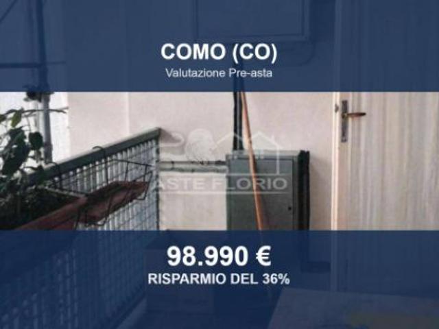 Immobile in asta di 88 m, box auto in vendita a Como