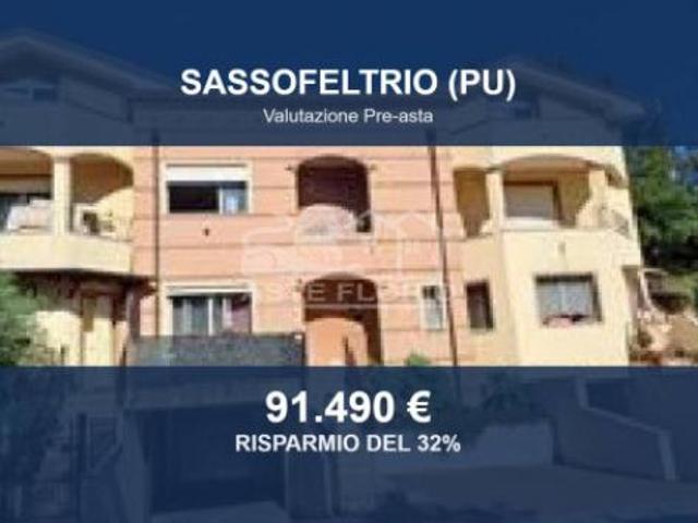 Immobile in asta di 88 m, box auto in vendita a Sassofeltrio