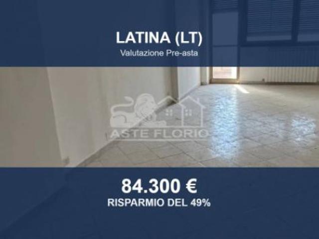 Immobile in asta di 88 m in vendita a Latina