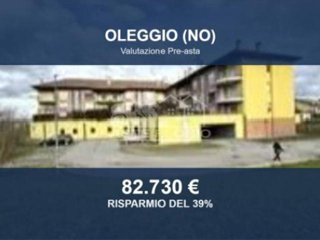 Immobile in asta di 89 m, box auto doppio in vendita a Oleggio