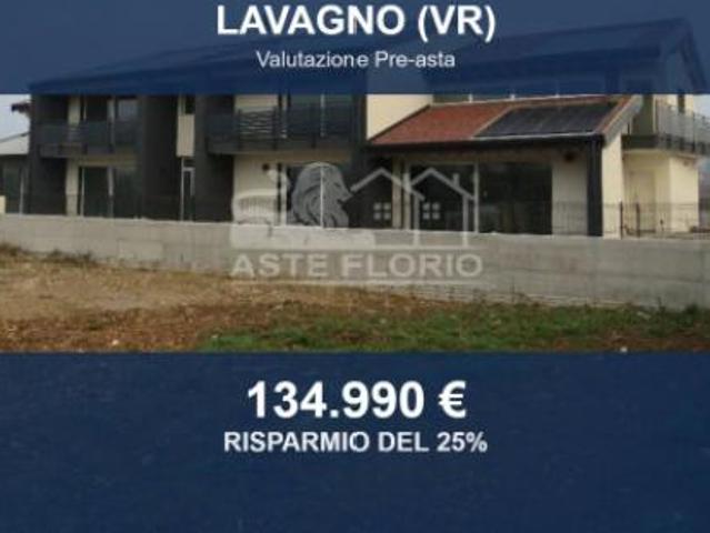 Immobile in asta di 89 m, box auto in vendita a Lavagno