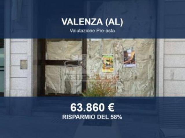 Immobile in asta di 89 m in vendita a Valenza