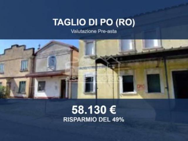 Immobile in asta di 818 m in vendita a Taglio di Po