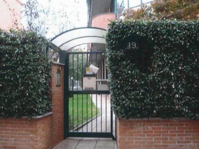 Immobile in asta di 81 m con più di 5 locali in vendita a Milano