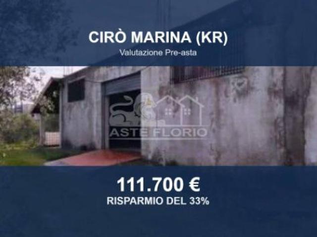 Immobile in asta di 825 m in vendita a Cirò Marina