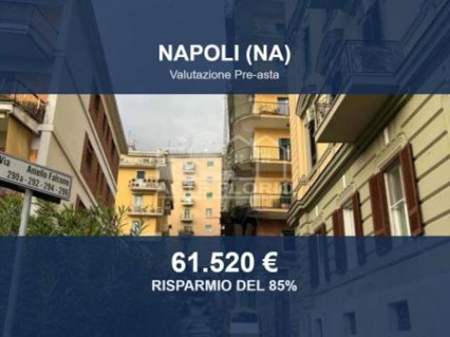 Immobile in asta di 82 m, box auto in vendita a Napoli