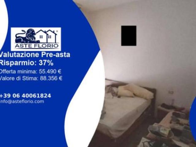 Immobile in asta di 82 m, box auto in vendita a Gorla Maggiore