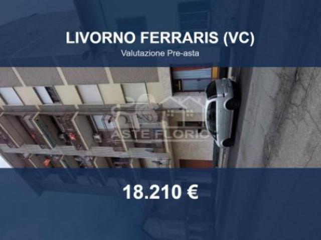 Immobile in asta di 82 m, box auto in vendita a Livorno Ferraris