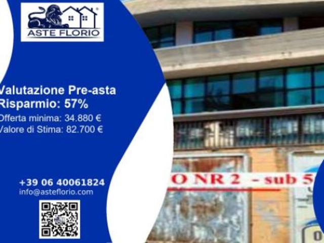 Immobile in asta di 83 m con più di 5 locali in vendita a Avellino