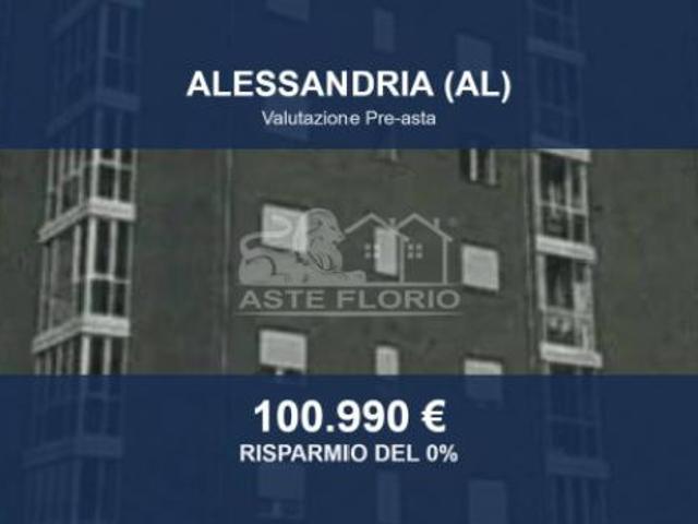 Immobile in asta di 83 m, box auto in vendita a Alessandria