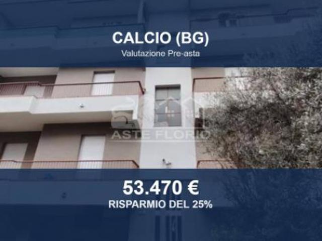 Immobile in asta di 83 m, box auto in vendita a Calcio