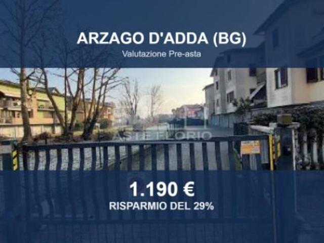 Immobile in asta di 8 m in vendita a Arzago d'Adda
