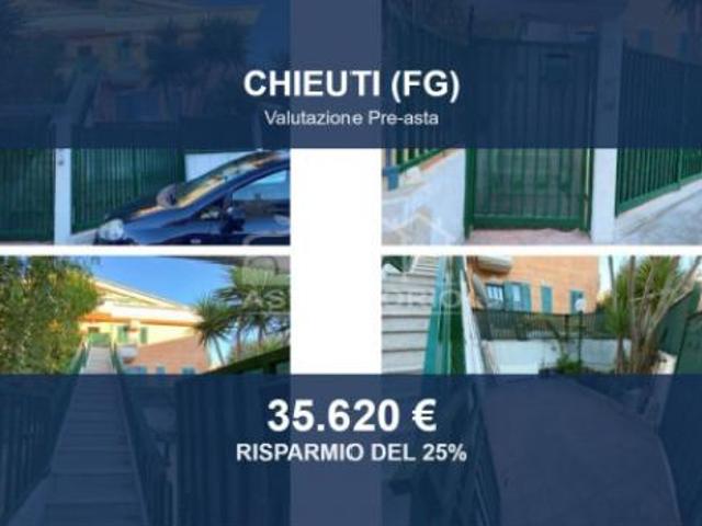Immobile in asta di 94 m con più di 5 locali in vendita a Chieuti