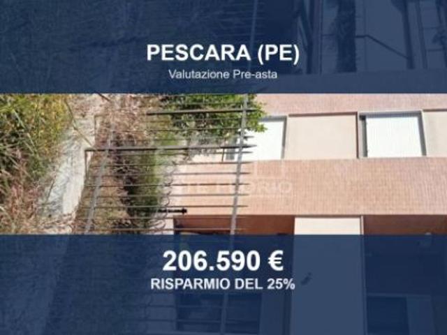 Immobile in asta di 94 m, box auto in vendita a Pescara