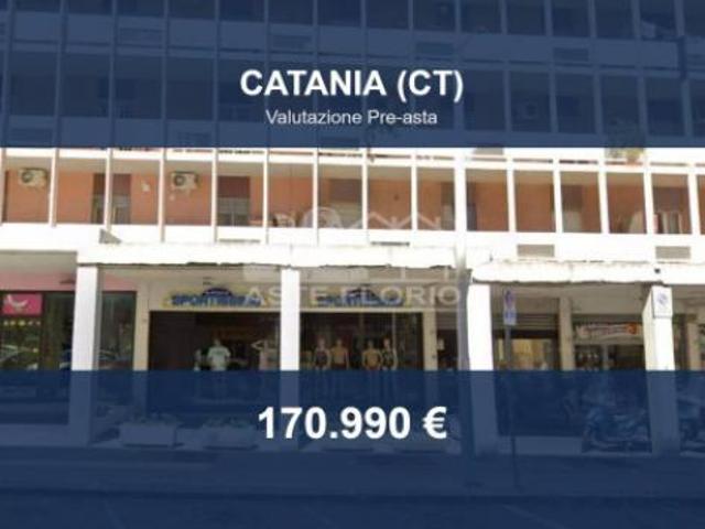 Immobile in asta di 94 m in vendita a Catania