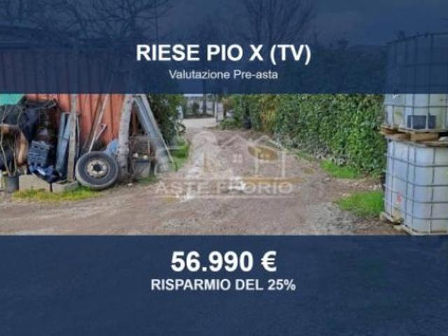 Immobile in asta di 9550 m in vendita a Riese Pio X