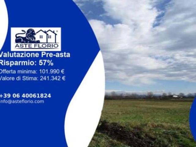 Immobile in asta di 9560 m in vendita a Sale