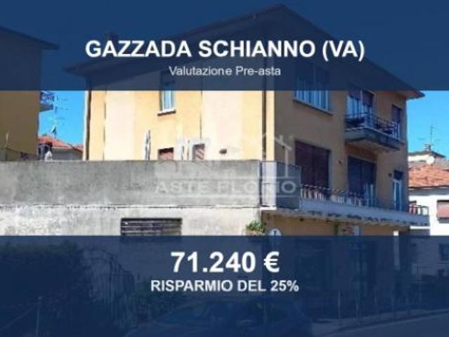 Immobile in asta di 95 m in vendita a Gazzada Schianno