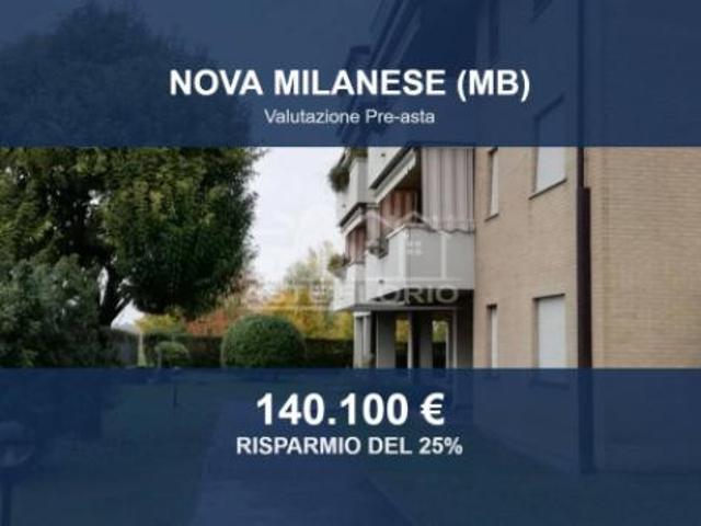 Immobile in asta di 96 m, box auto doppio in vendita a Nova Milanese