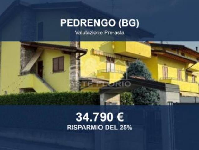 Immobile in asta di 96 m, box auto in vendita a Pedrengo
