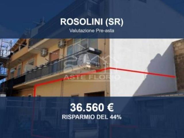 Immobile in asta di 96 m, box auto in vendita a Rosolini