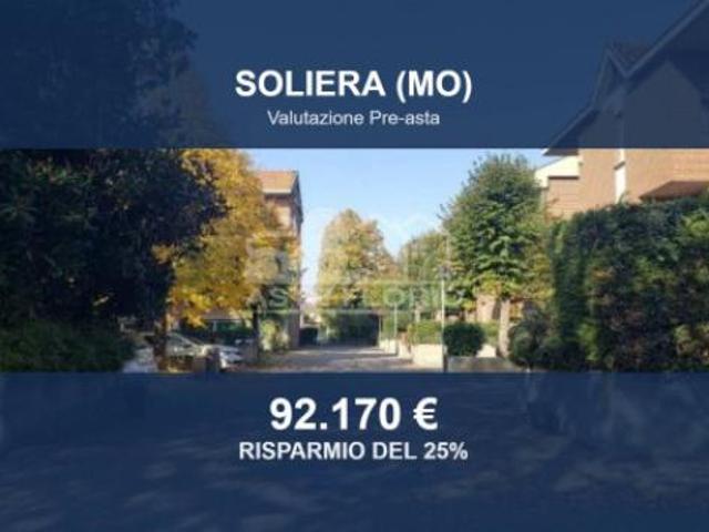 Immobile in asta di 96 m, box auto in vendita a Soliera