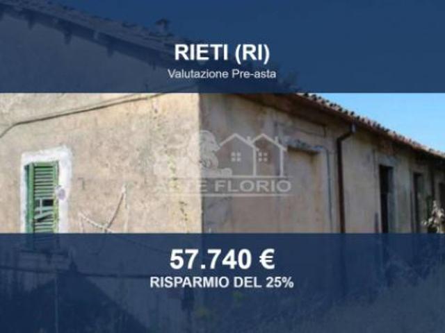 Immobile in asta di 97 m con più di 5 locali in vendita a Rieti
