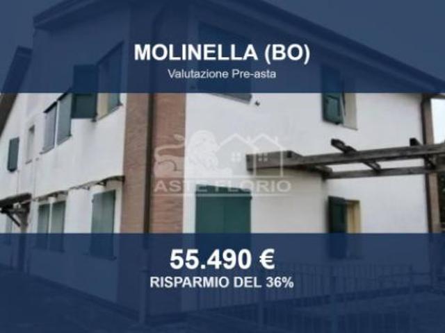 Immobile in asta di 97 m, box auto in vendita a Molinella