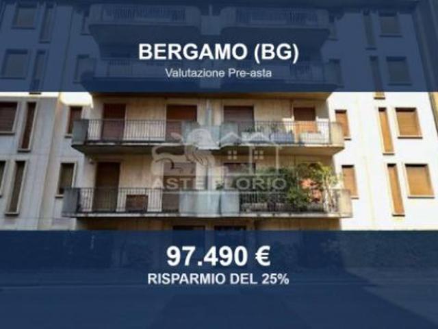 Immobile in asta di 97 m in vendita a Bergamo