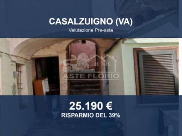 Immobile in asta di 97 m in vendita a Casalzuigno