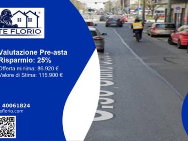 Immobile in asta di 96 m in vendita a Torino