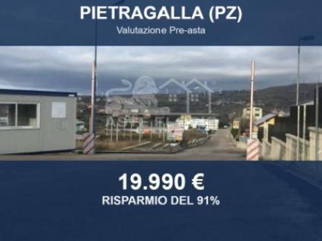 Immobile in asta di 9880 m in vendita a Pietragalla