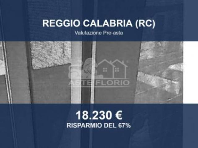 Immobile in asta di 98 m con più di 5 locali in vendita a Reggiolo