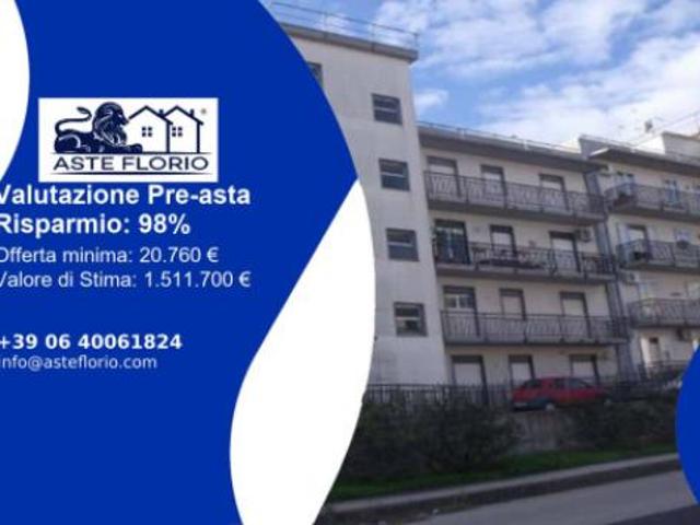 Immobile in asta di 97 m, box auto in vendita a Melilli