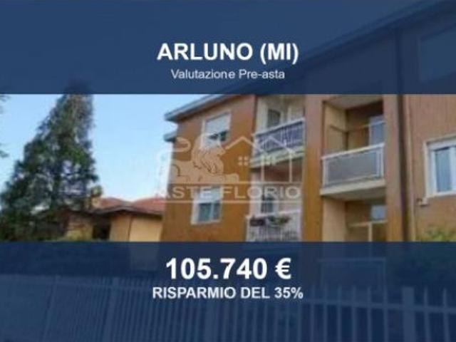 Immobile in asta di 98 m, box auto in vendita a Arluno