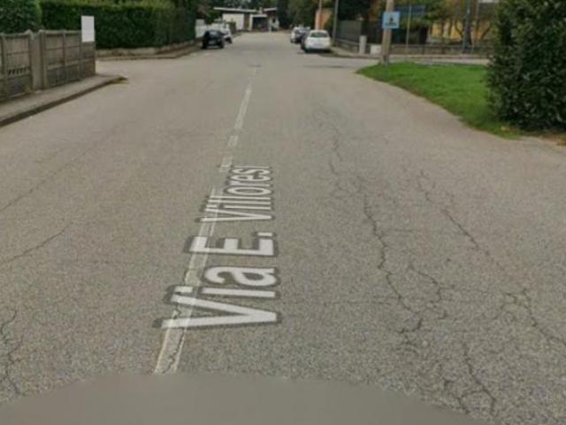 Immobile in asta di 98 m, box auto in vendita a Turbigo