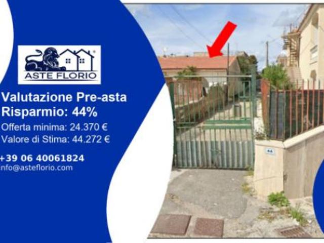 Immobile in asta di 97 m in vendita a Castel Volturno
