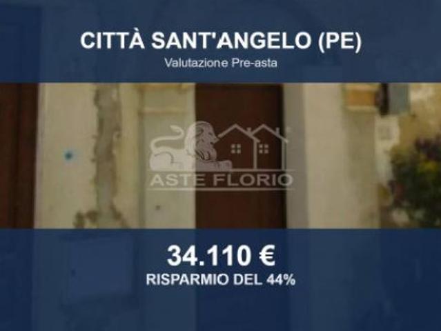 Immobile in asta di 98 m in vendita a Citt Sant'Angelo