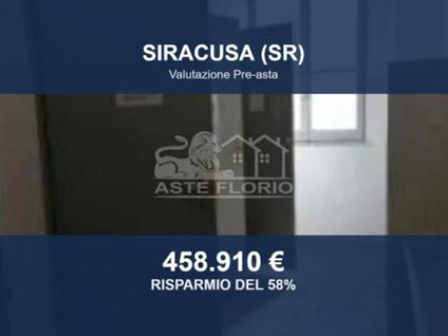 Immobile in asta di 990 m in vendita a Siracusa