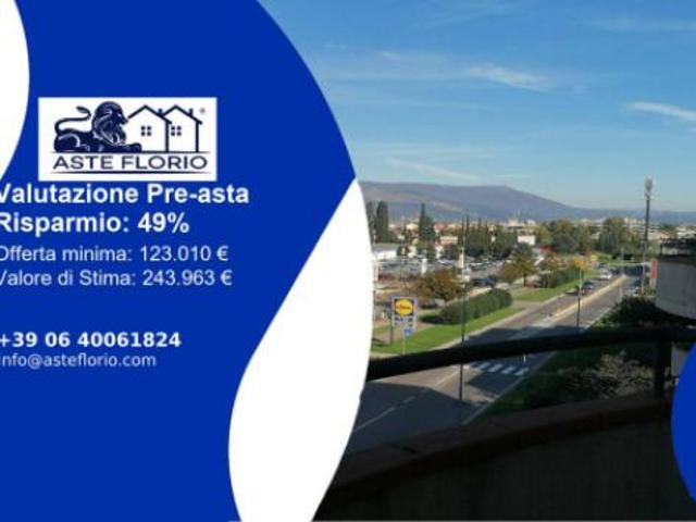 Immobile in asta di 89 m, box auto in vendita a Campi Bisenzio